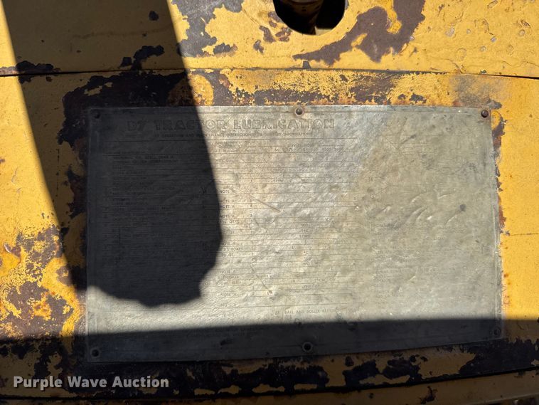 image for item FB7261 1965 Caterpillar D7E dozer