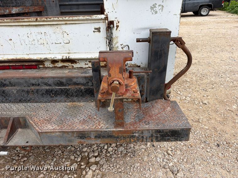 image for item FB8117 1999 International 4700 LPX utility / service truck