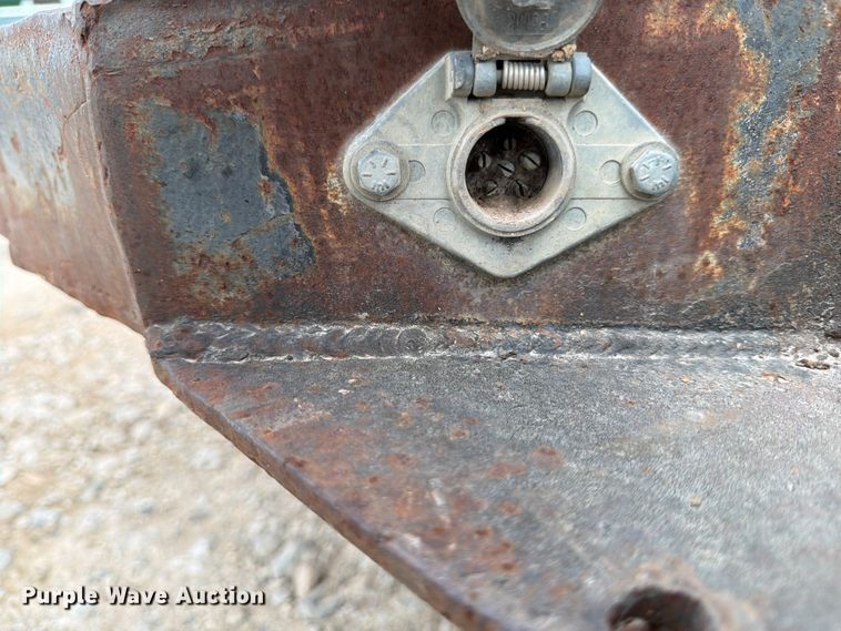 image for item FB8117 1999 International 4700 LPX utility / service truck