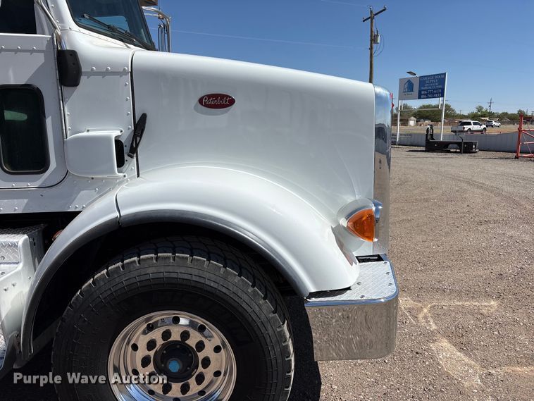 image for item FC2196 2014 Peterbilt 365 crane truck