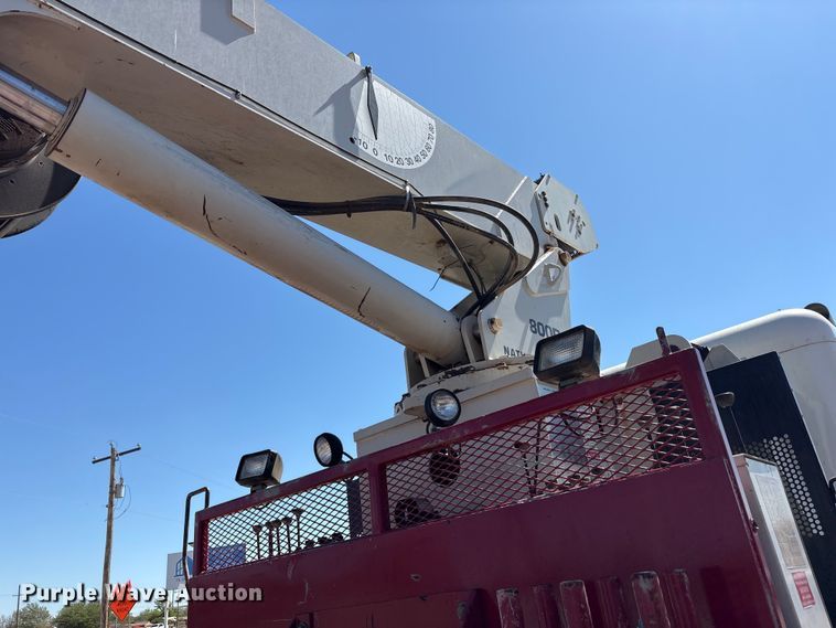 image for item FC2196 2014 Peterbilt 365 crane truck