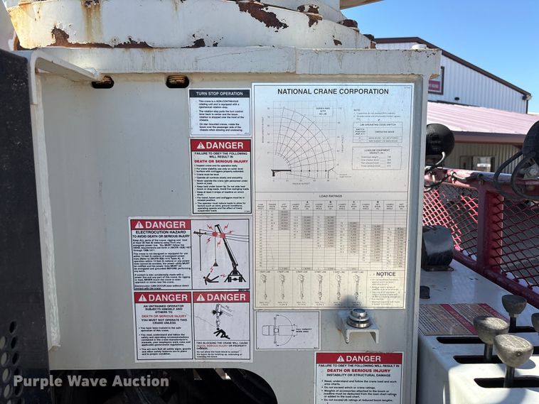 image for item FC2196 2014 Peterbilt 365 crane truck