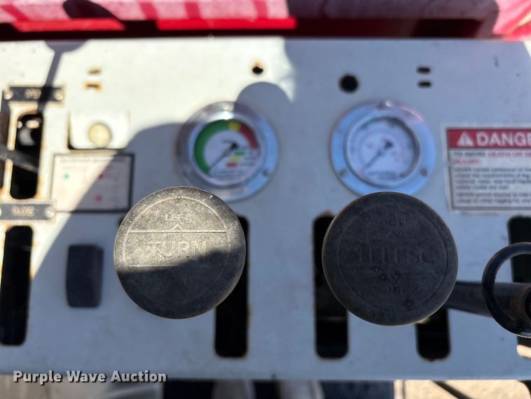 image for item FC2196 2014 Peterbilt 365 crane truck