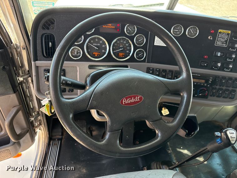 image for item FC2196 2014 Peterbilt 365 crane truck