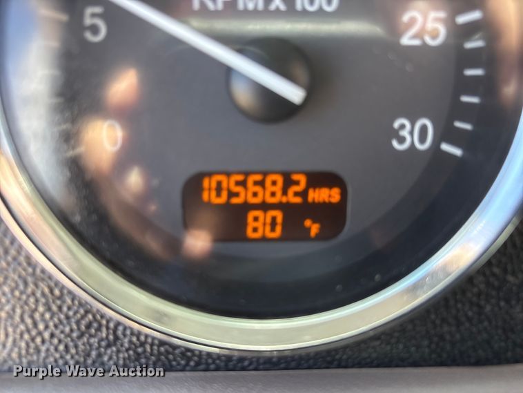 image for item FC2196 2014 Peterbilt 365 crane truck