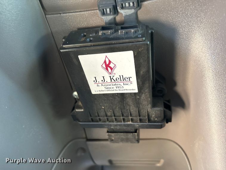 image for item FC2196 2014 Peterbilt 365 crane truck