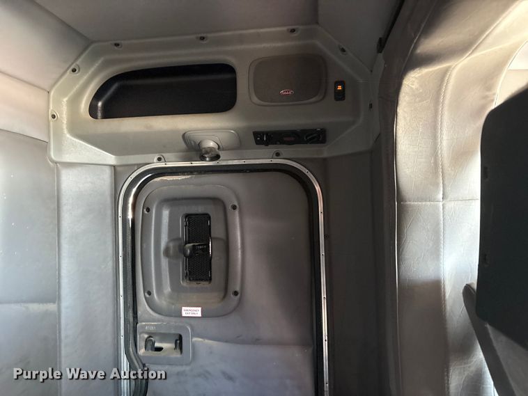 image for item FC2196 2014 Peterbilt 365 crane truck