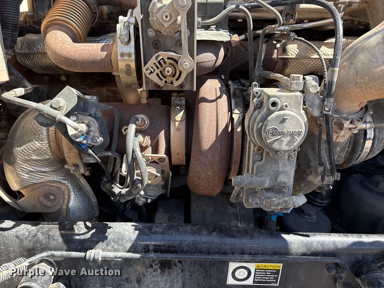 image for item FC2196 2014 Peterbilt 365 crane truck