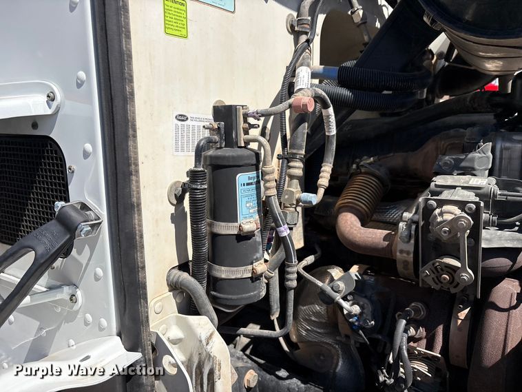 image for item FC2196 2014 Peterbilt 365 crane truck