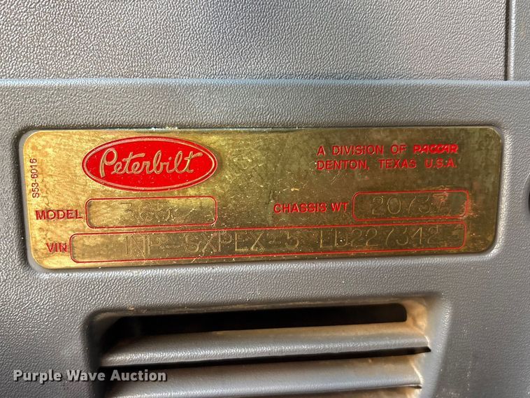 image for item FC2196 2014 Peterbilt 365 crane truck