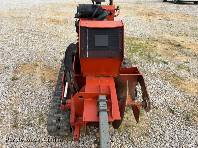 image for item FC3033 2018 Ditch Witch C24x trencher