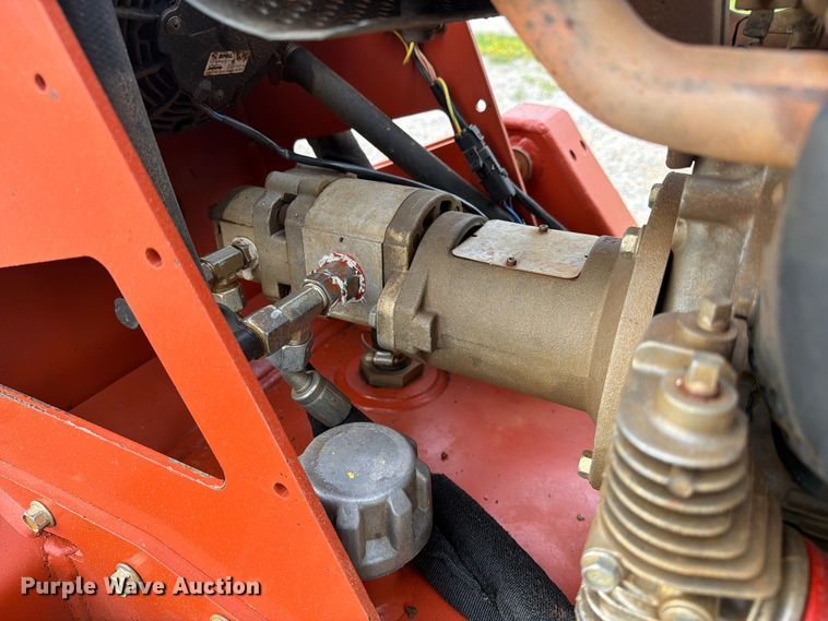 image for item FC3033 2018 Ditch Witch C24x trencher