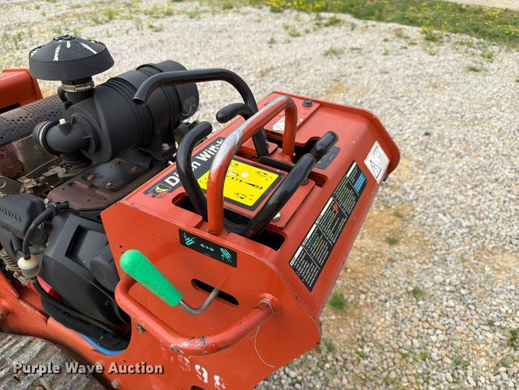 image for item FC3033 2018 Ditch Witch C24x trencher