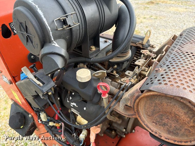 image for item FC3033 2018 Ditch Witch C24x trencher
