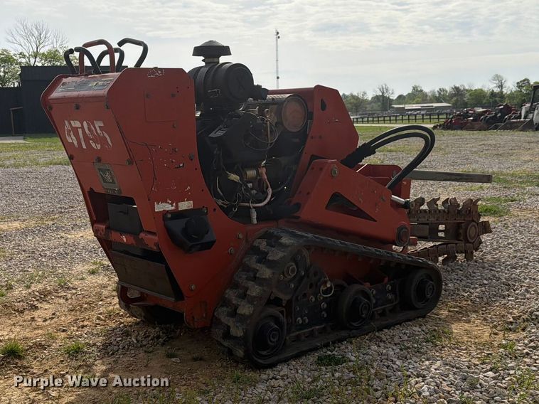 image for item FC3034 2017 Ditch Witch C24x trencher