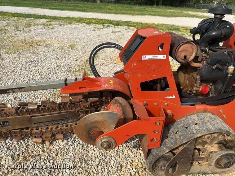image for item FC3034 2017 Ditch Witch C24x trencher