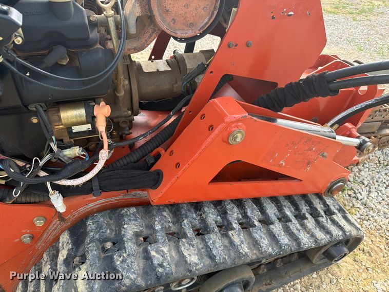 image for item FC3034 2017 Ditch Witch C24x trencher