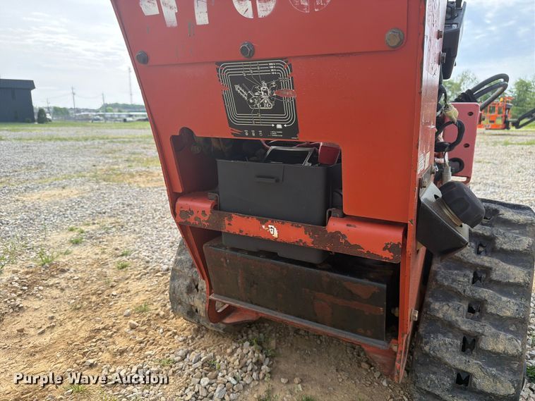 image for item FC3034 2017 Ditch Witch C24x trencher