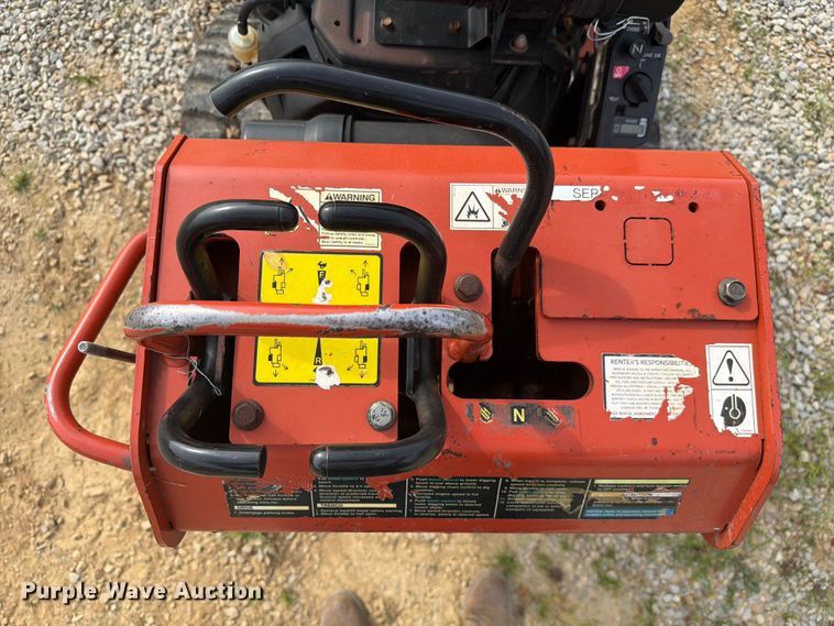 image for item FC3034 2017 Ditch Witch C24x trencher
