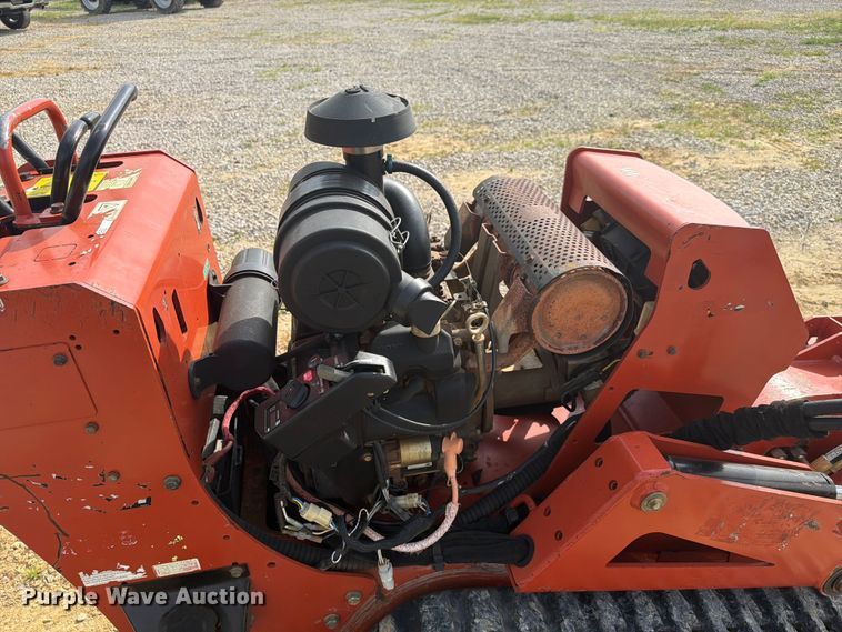 image for item FC3034 2017 Ditch Witch C24x trencher