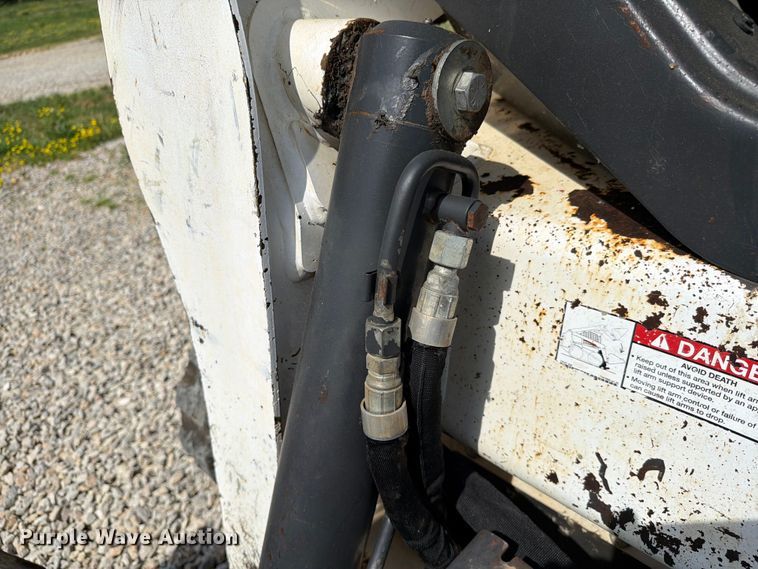 image for item FC3039 2019 Bobcat T630 tracked skid steer loader