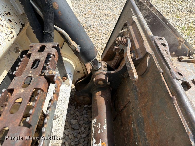 image for item FC3039 2019 Bobcat T630 tracked skid steer loader