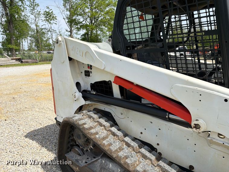 image for item FC3039 2019 Bobcat T630 tracked skid steer loader