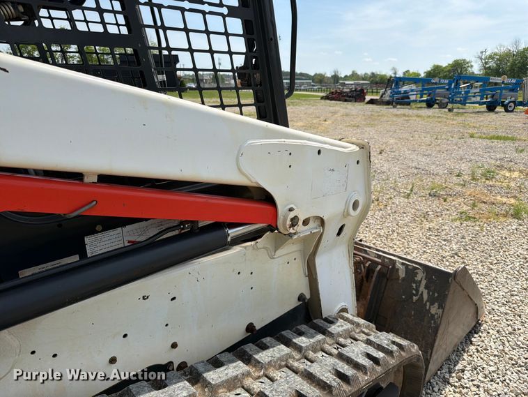 image for item FC3039 2019 Bobcat T630 tracked skid steer loader