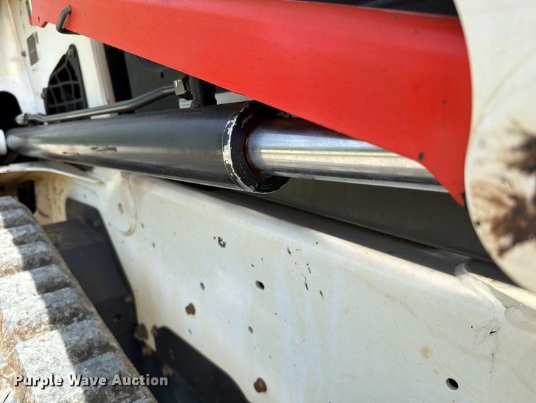 image for item FC3039 2019 Bobcat T630 tracked skid steer loader