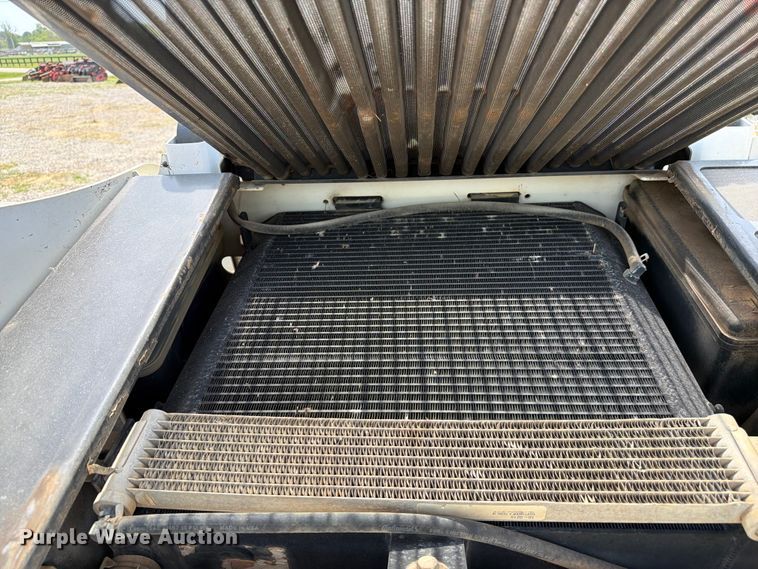 image for item FC3039 2019 Bobcat T630 tracked skid steer loader