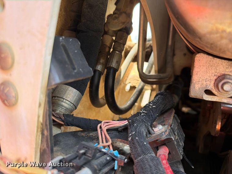 image for item FC3039 2019 Bobcat T630 tracked skid steer loader