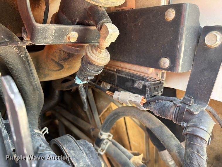 image for item FC3039 2019 Bobcat T630 tracked skid steer loader