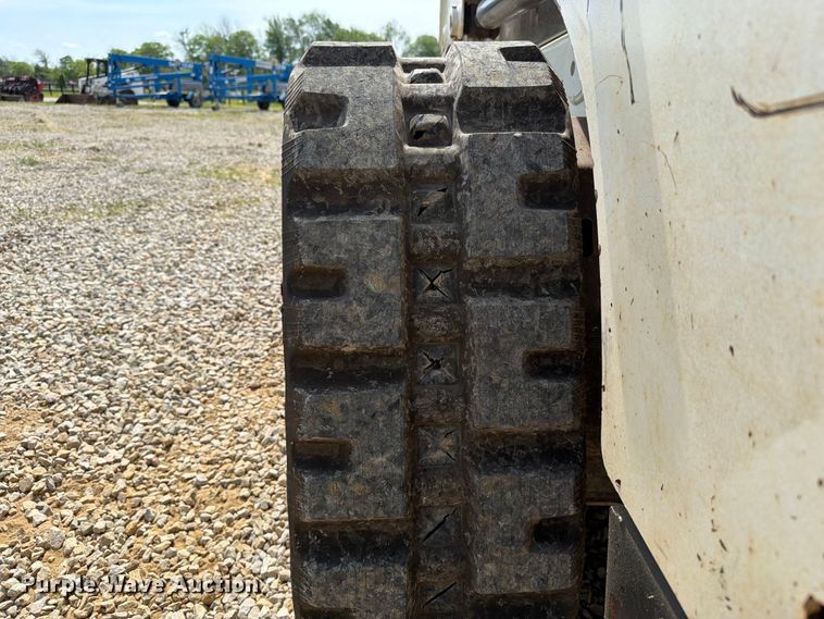 image for item FC3039 2019 Bobcat T630 tracked skid steer loader