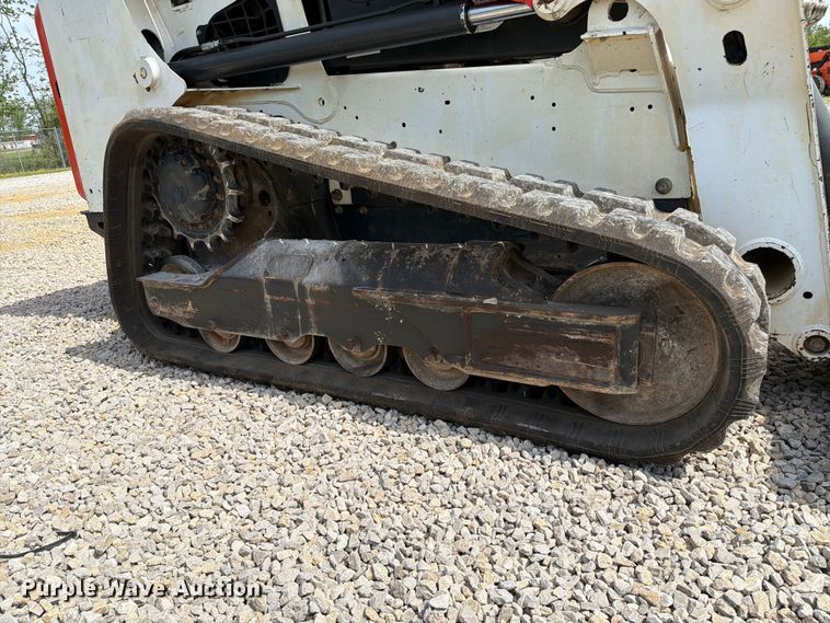 image for item FC3039 2019 Bobcat T630 tracked skid steer loader