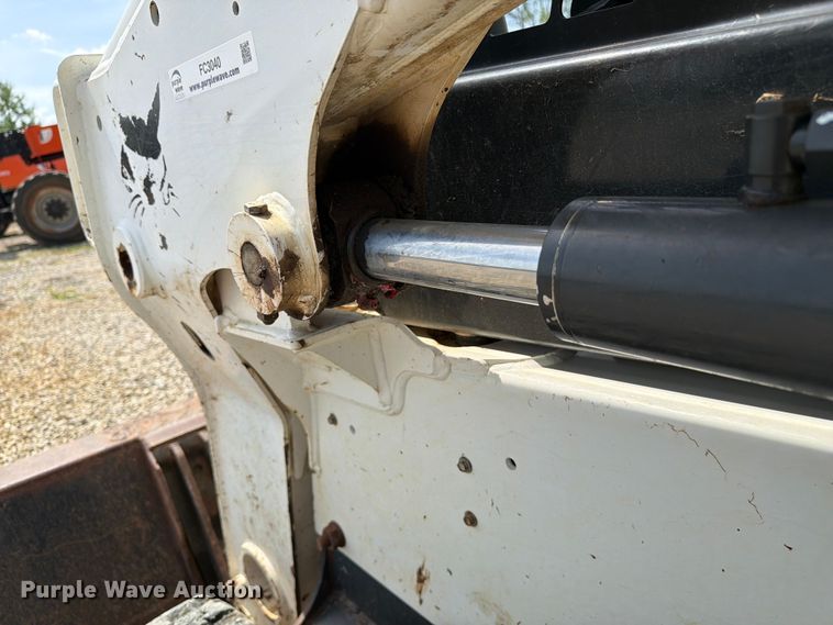 image for item FC3040 2019 Bobcat T630 tracked skid steer loader