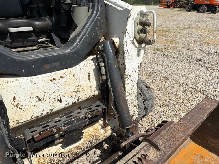 image for item FC3040 2019 Bobcat T630 tracked skid steer loader