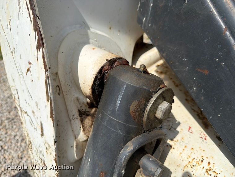 image for item FC3040 2019 Bobcat T630 tracked skid steer loader