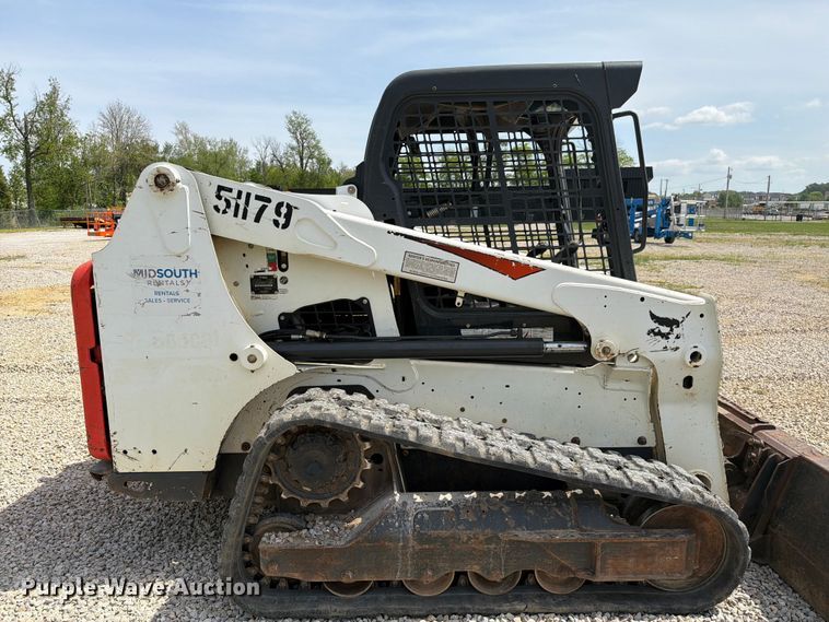 image for item FC3040 2019 Bobcat T630 tracked skid steer loader
