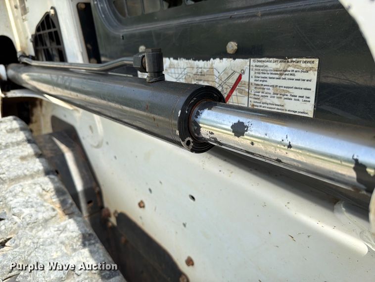 image for item FC3040 2019 Bobcat T630 tracked skid steer loader