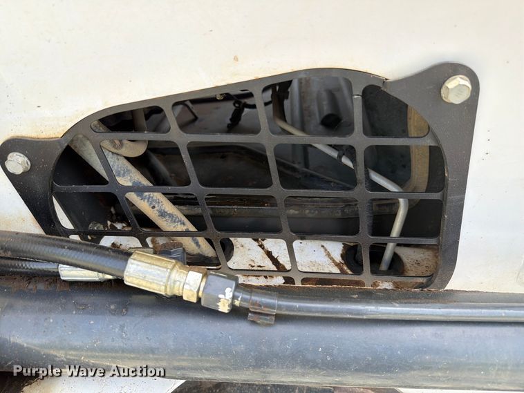 image for item FC3040 2019 Bobcat T630 tracked skid steer loader