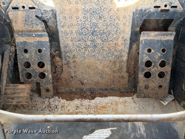 image for item FC3040 2019 Bobcat T630 tracked skid steer loader