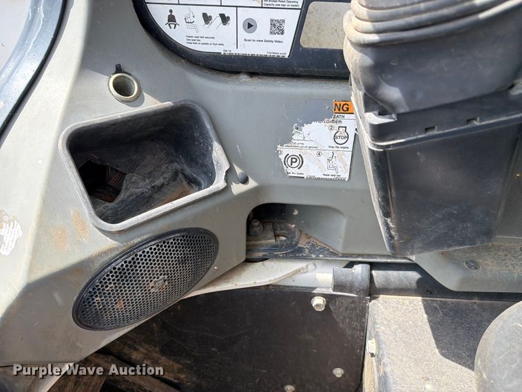 image for item FC3040 2019 Bobcat T630 tracked skid steer loader