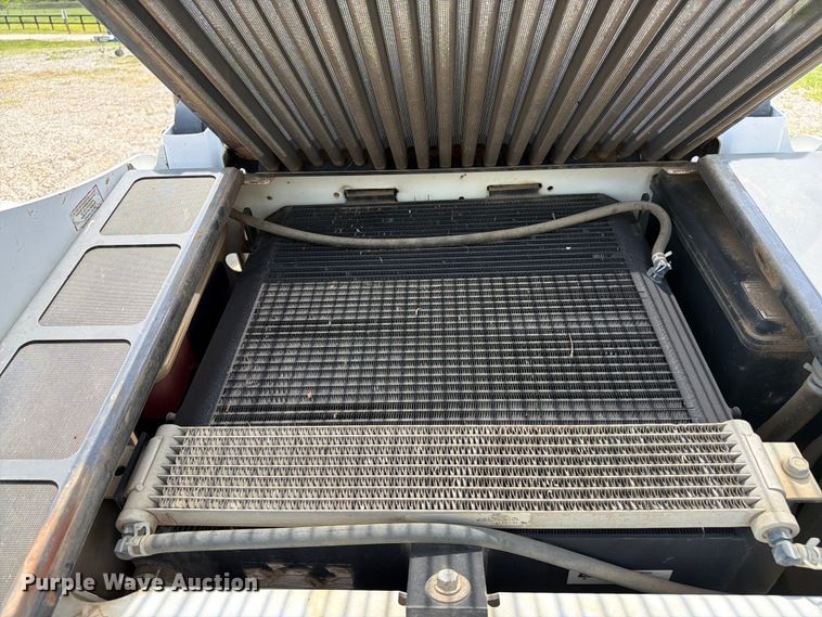 image for item FC3040 2019 Bobcat T630 tracked skid steer loader