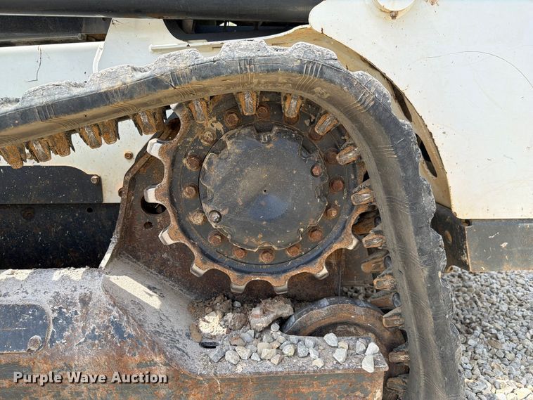image for item FC3040 2019 Bobcat T630 tracked skid steer loader
