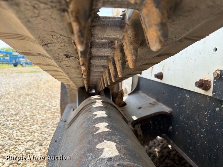 image for item FC3040 2019 Bobcat T630 tracked skid steer loader