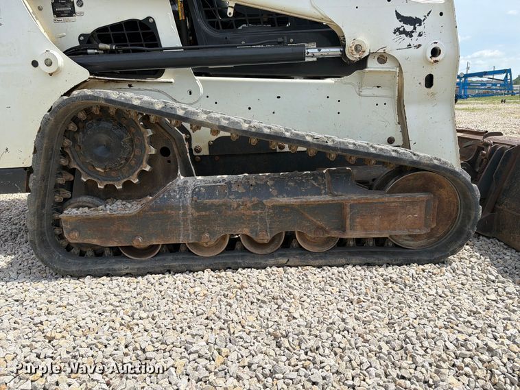 image for item FC3040 2019 Bobcat T630 tracked skid steer loader