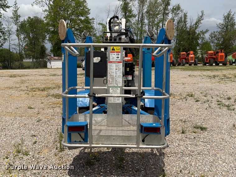 image for item FC3042 2020 Genie TX50 DC boom lift