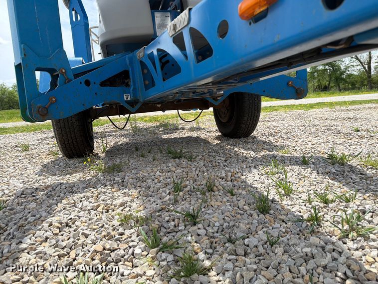 image for item FC3042 2020 Genie TX50 DC boom lift