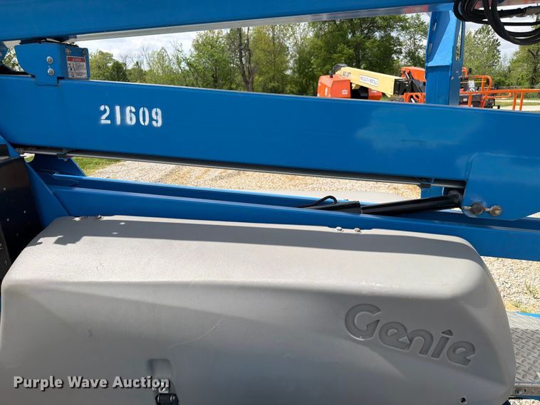 image for item FC3042 2020 Genie TX50 DC boom lift
