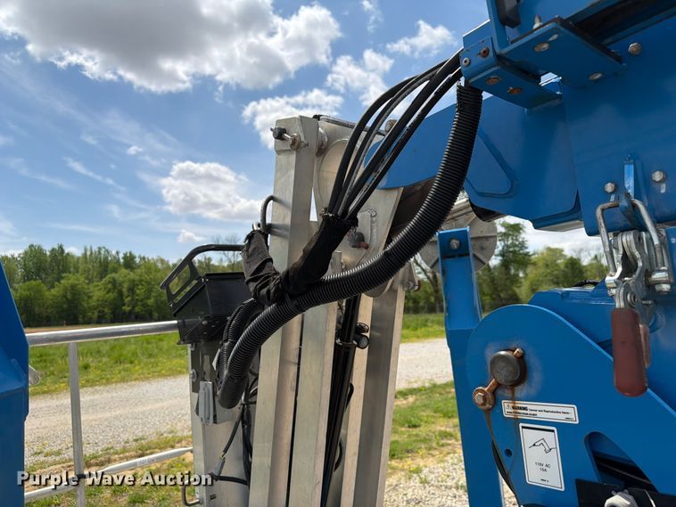 image for item FC3042 2020 Genie TX50 DC boom lift